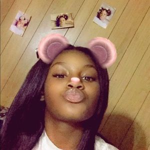 Meet your Posher, Cristiana